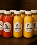 Fresh fruit smoothies from Hannah’s Kitchen Cork – handmade mango and strawberry smoothies in glass bottles with logo